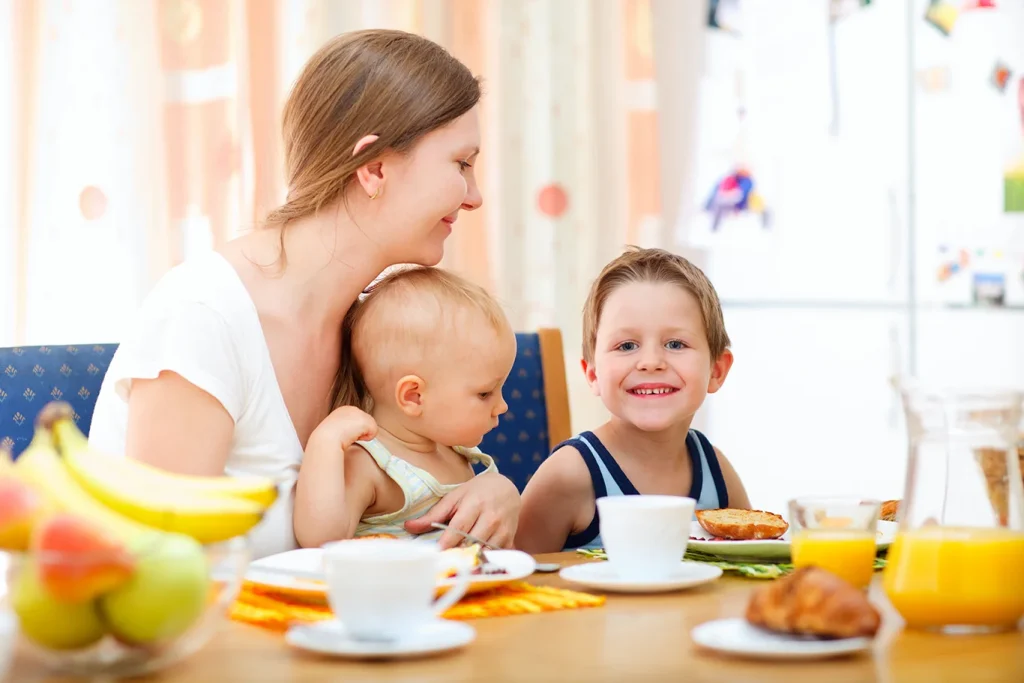 family having breakfast